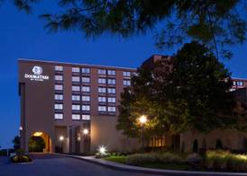 DoubleTree by Hilton Boston North Shore 3