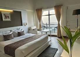 Himalayas Resort by The Lake Hill 4