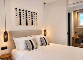 Mykonos Dot Suites 5