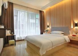 Serinity Hotel (Yangshuo West Street Lijiang Branch) 5