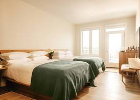 Dexter Hotel 5