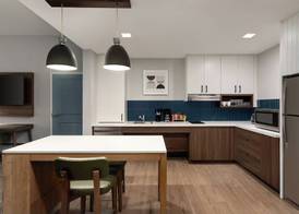 Staybridge Suites Houston Downtown by IHG 5