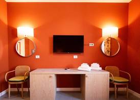 SGS Suite Lake Como 4