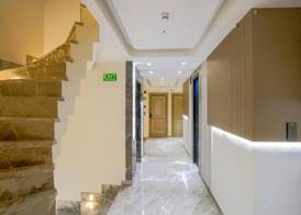 The Horizon By LA Riqueza Hotels , New Delhi City Centre 2