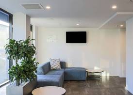 Ramada by Wyndham Wellington Taranaki Street 4