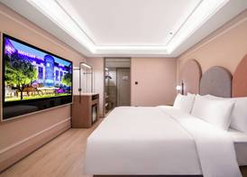 Mercure Chengdu Chunxi Road Tianfu Square 4