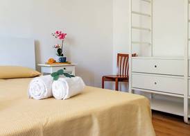 L' Ali Apartment Near Noci old Town 4