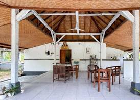 Hepi Bungalow Lovina Mitra RedDoorz 2
