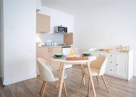 Quality Aparthotel Clermont-Ferrand Stadium 4