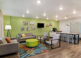 WoodSpring Suites Jacksonville - South 3