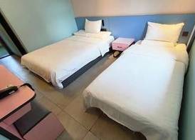 Hi Inn (Beijing Tiantan East Gate) 2