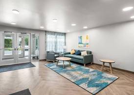 WoodSpring Suites Woodbridge Menlo Park Area 2