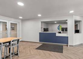 WoodSpring Suites Woodbridge Menlo Park Area 4