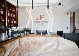 Hotel Potami 3