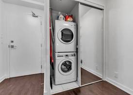 Downtown Toronto Suites 5