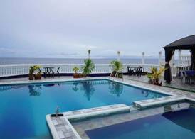 RedDoorz Plus at Billys Resort Oslob 3