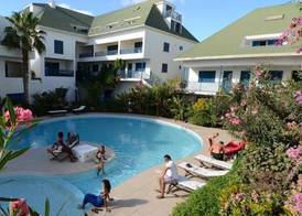 Leme Bedje - Two bedroom, Pool, WiFi & Beachfront 2