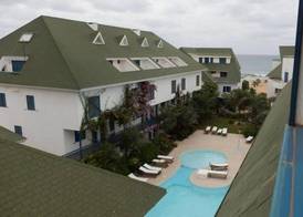 Leme Bedje - Two bedroom, Pool, WiFi & Beachfront 5