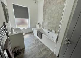 Reads Jacuzzi Apartments and Suites 2