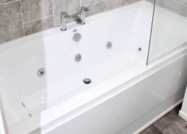 Reads Jacuzzi Apartments and Suites 4