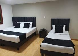 Hotel Santiago Plaza 5