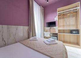 P.C. Boutique Medina H. Napoli Centro, by Clapa Group 2
