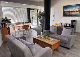 Broadview Hotel 4