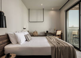 AKU Suites with private pools 5