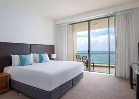 Mantra Sun City Surfers Paradise 2