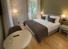 Pier House Accommodation 4