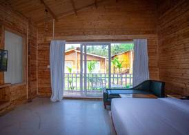 DALLAS BEACH RESORTS 3