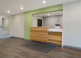 WoodSpring Suites Detroit Sterling Heights 3