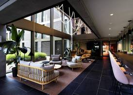 Yotel Geneva Lake, Select By Hilton 3