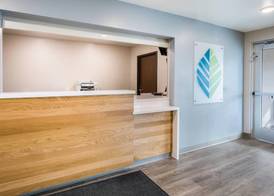 WoodSpring Suites Libertyville - Chicago 3
