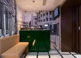 Jinglai Hotel (Shanghai Bund East Nanjing Road Pedestrian Street) 2