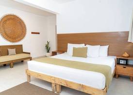 Enigmatic Boutique Hotel 5