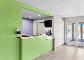 WoodSpring Suites South Houston Hobby 3