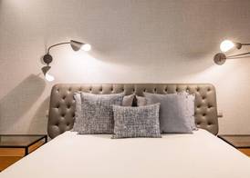 Renovato Deluxe Apartment 4
