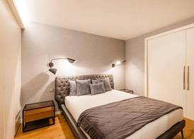 Renovato Deluxe Apartment 5