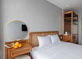Lakeview Residence Hotel 5
