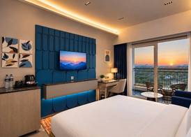 Palm Springs Resort & Spa 4