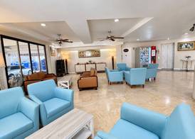 Sawasdee Siam, Pattaya 5