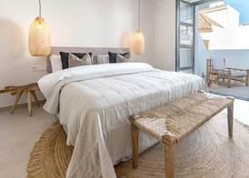 Seaclub suites Estepona by Roomservices 4