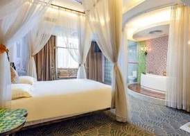 Mascot Hotel 2