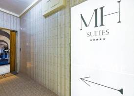 MH SUITES Plebiscito 2