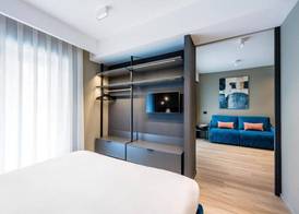 MH SUITES Plebiscito 3