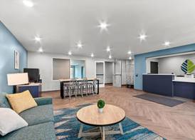 WoodSpring Suites Gilbert - Mesa Gateway Airport 2