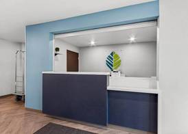 WoodSpring Suites Gilbert - Mesa Gateway Airport 3