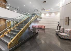 Oaks Brisbane Aurora Suites 4