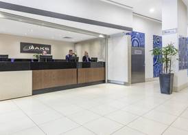 Oaks Brisbane on Charlotte Suites 5